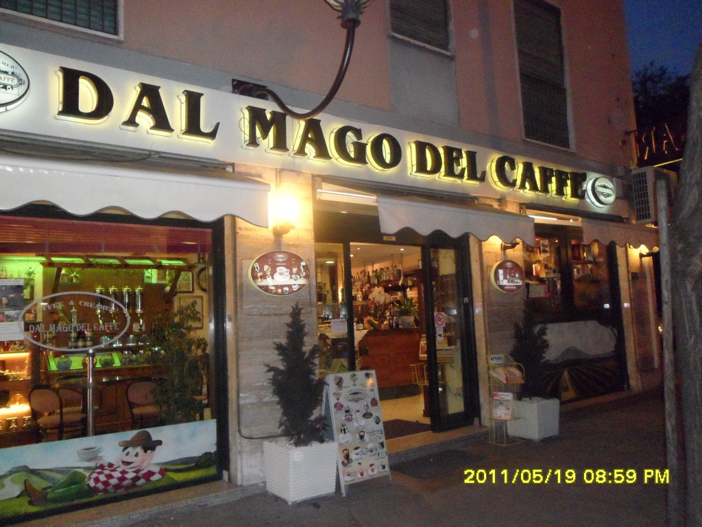 Caffetteria Tuscolana Roma " Dal Mago del Caffè "